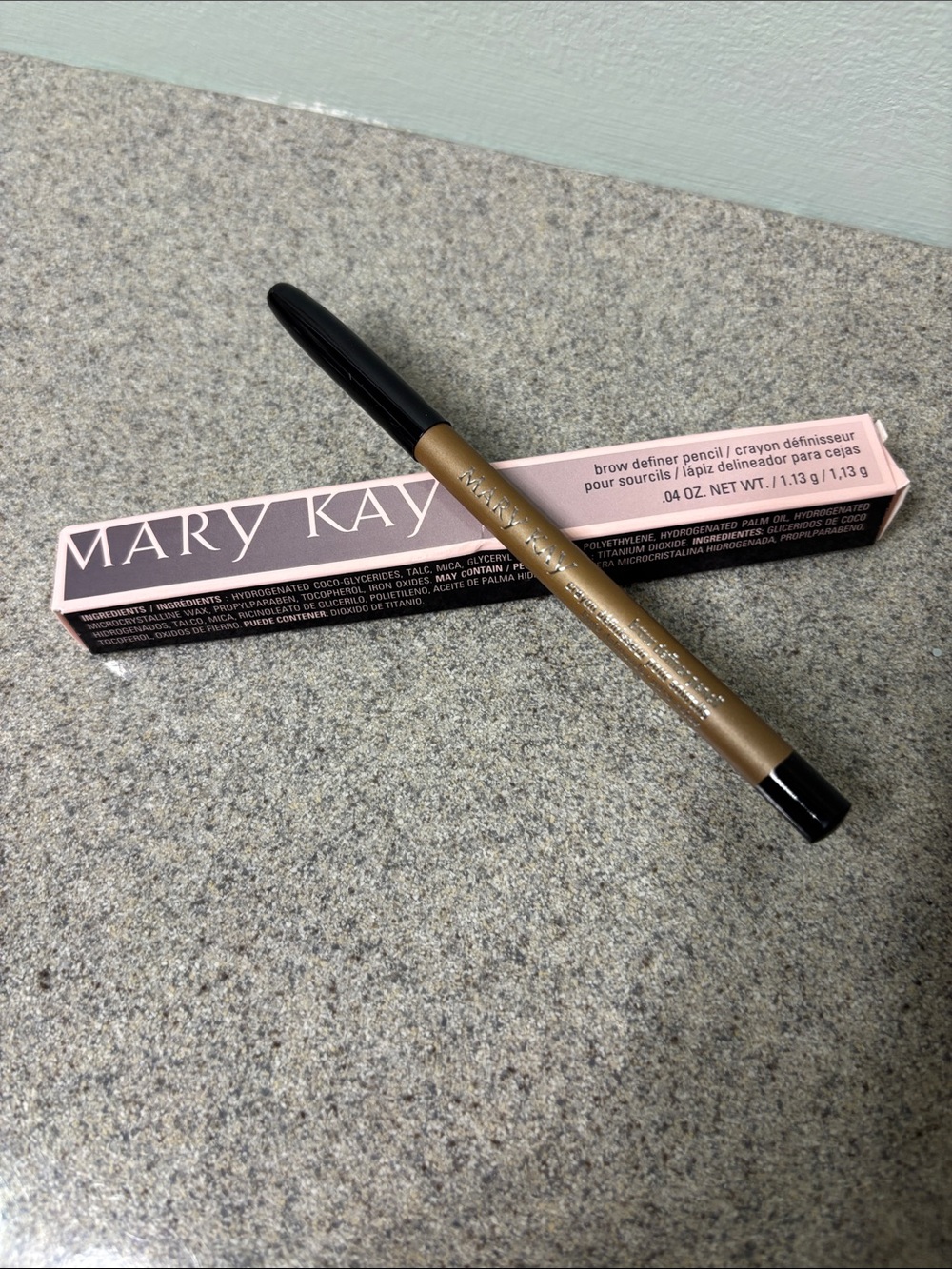NWT Mary Kay Brow Definer Pencil - Classic blonde